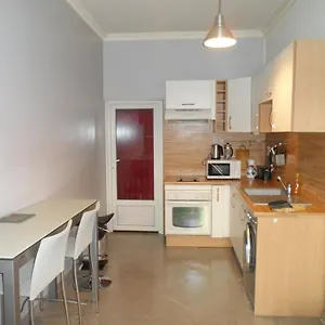 appartement-2-pieces-centre-ville.fr-provencehotel.com/